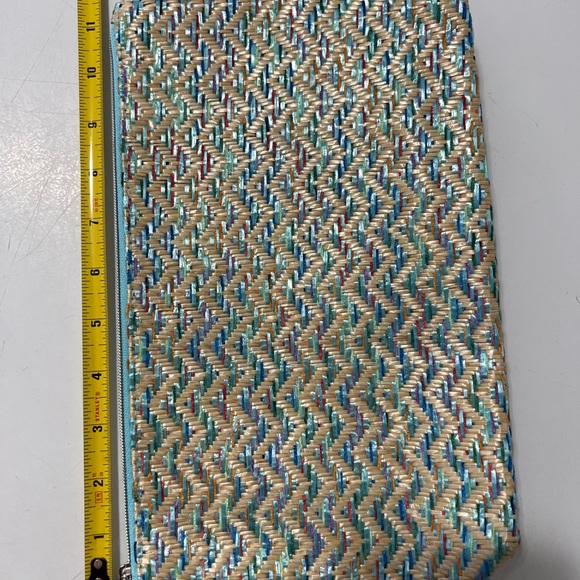 Lancôme large, gorgeous woven makeup bag - Picture 6 of 8